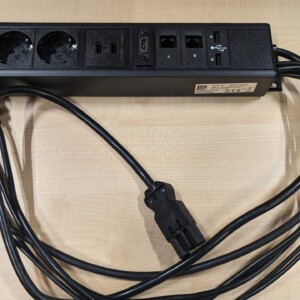 Axessline Outlet Strip