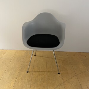 Eames Plastic Armchair