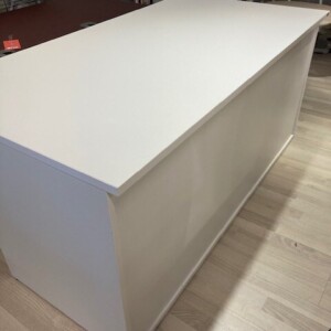 Reception desk