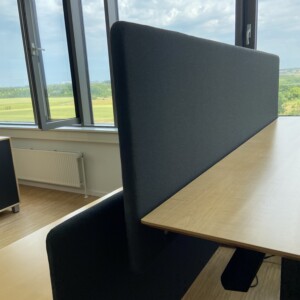 Table screen